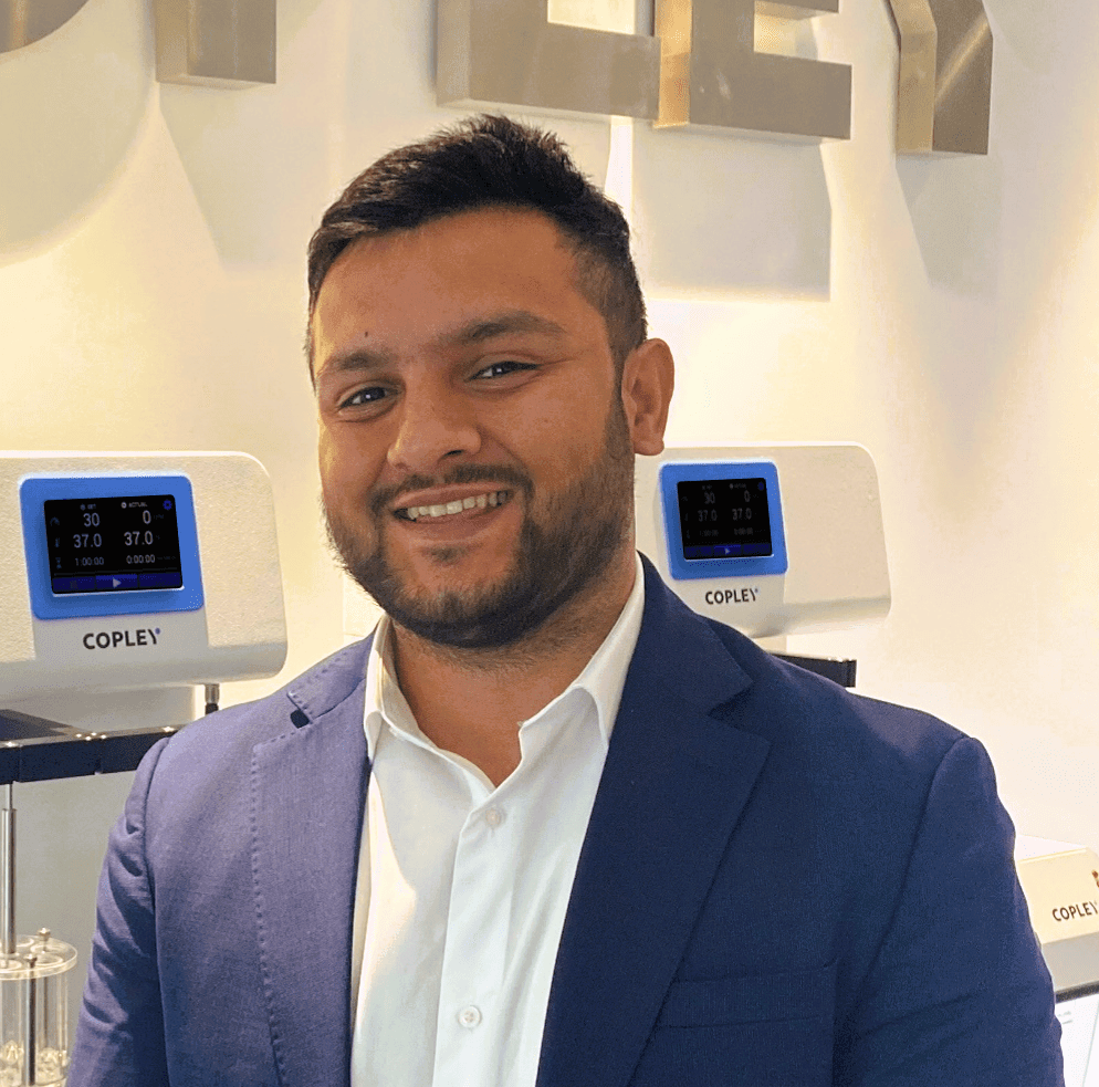 Imran Showroom 1 re-sized3